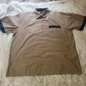 Weekendz off  short sleeve tan button down shirt  XXL